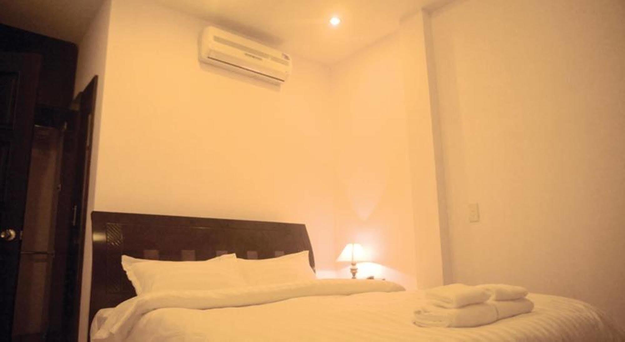 Saigon Zoom Hotel TP. Hồ Chí Minh Ngoại thất bức ảnh